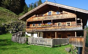 Bauernhaus & Appartement Goldschmied